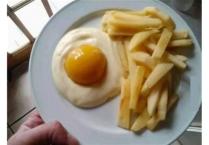 Kjo ‘omëletë me patate të fërguara’ ka një shije krejt tjetër (Foto)