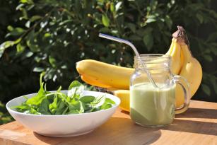 Recetë nga Nutribullet - Smoothie me spinaq dhe banane